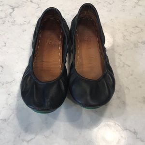 Tieks: black matte